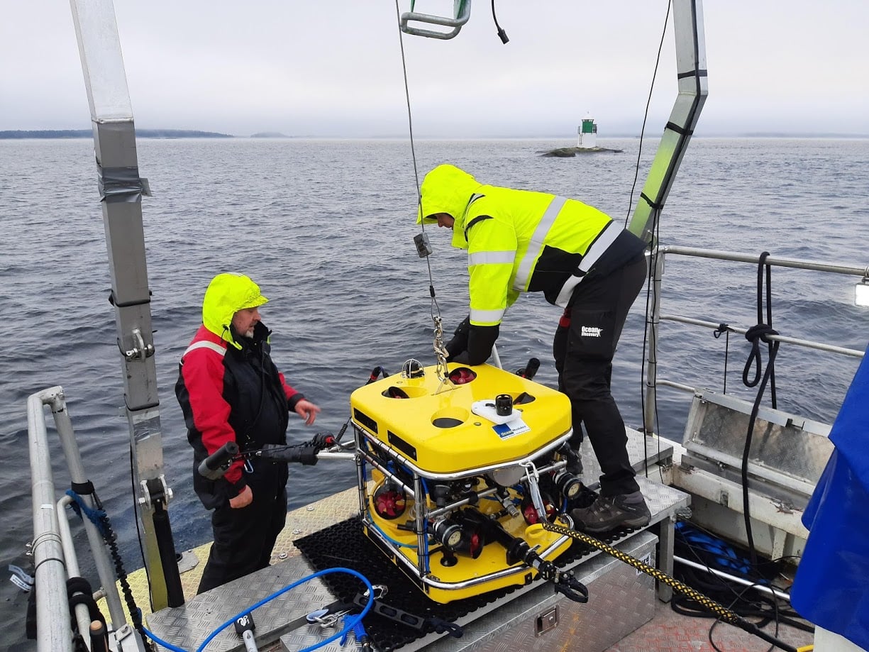 Fjärrstyrd undervattensrobot för ROV-inspektion